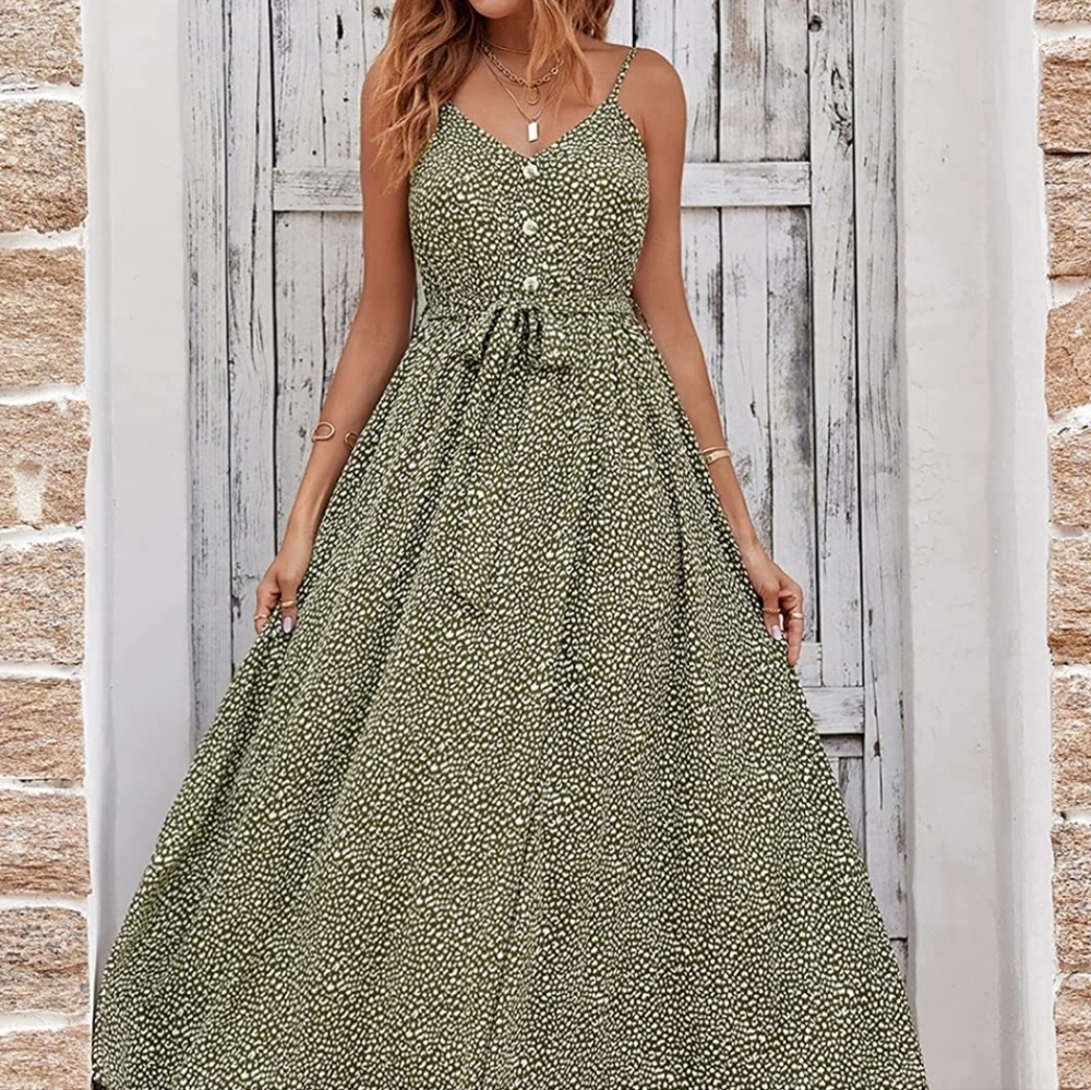 NWT Sz M Maxi Dress